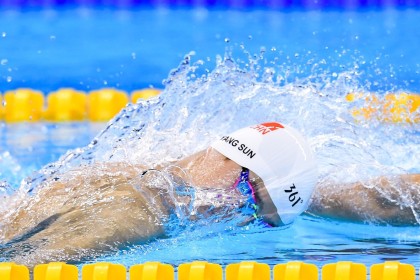 足球队俱乐部排名，足球知名俱乐部？